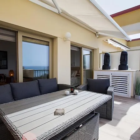 Stunning Penthouse On The * Marbella